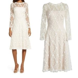 TADASHI SHOJI DRESS WORN ONCE IT WAS PERFECT AND STUNNING !